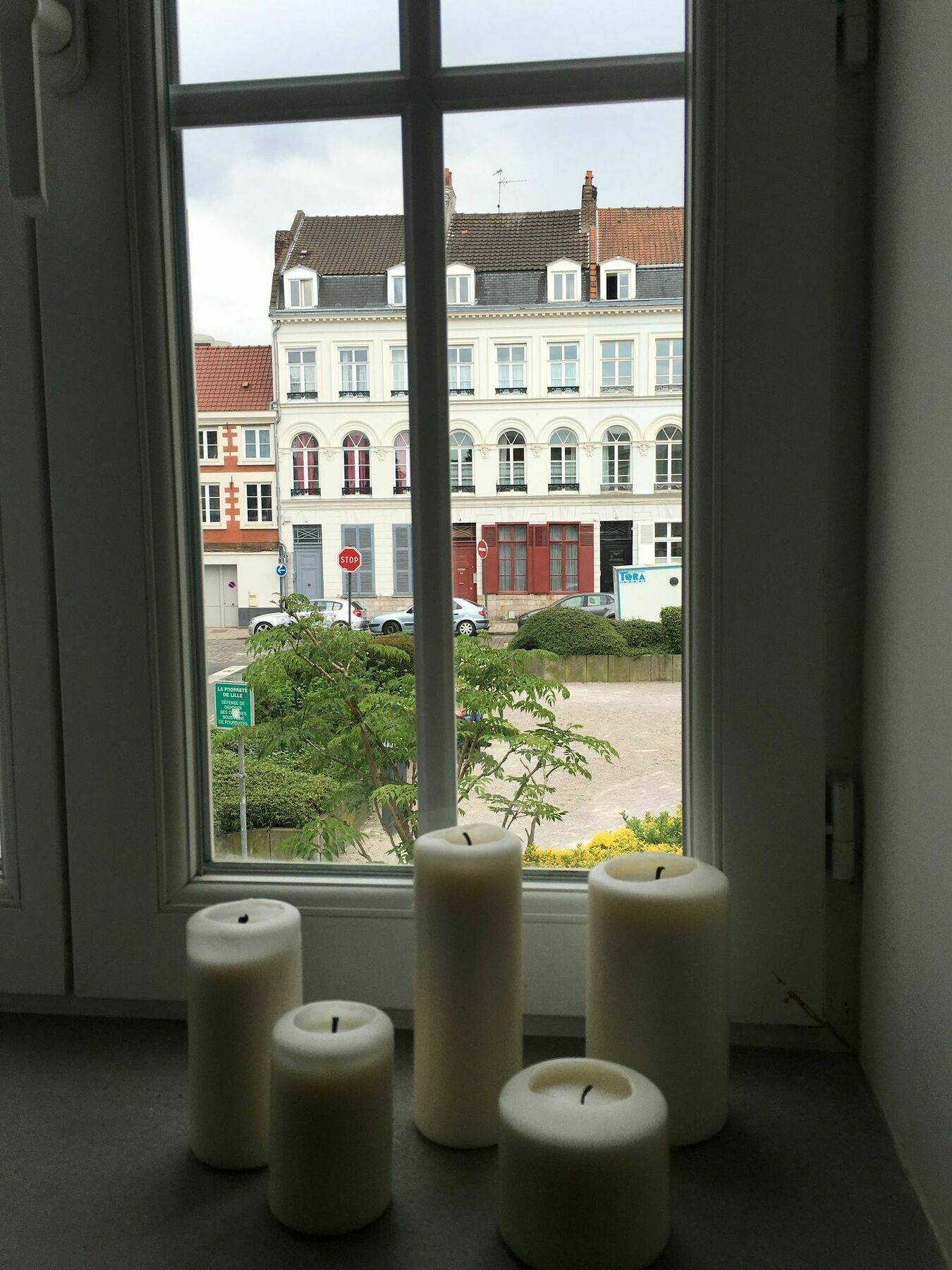 Little Plaza Appart'Hotel Lille Exteriör bild